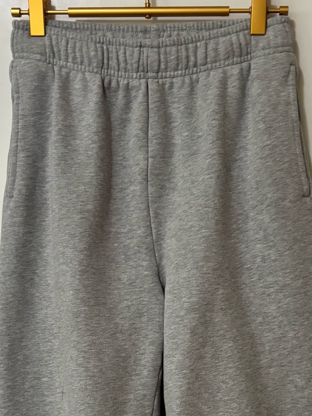 TNA| Aritzia| MEGA Cozy Grey Fleece Comfy Oversized Sweatpants Sz 2XS